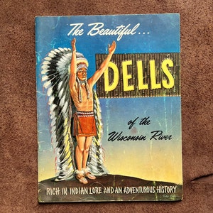 Vintage 1960s Wisconsin Dells travel guide booklet