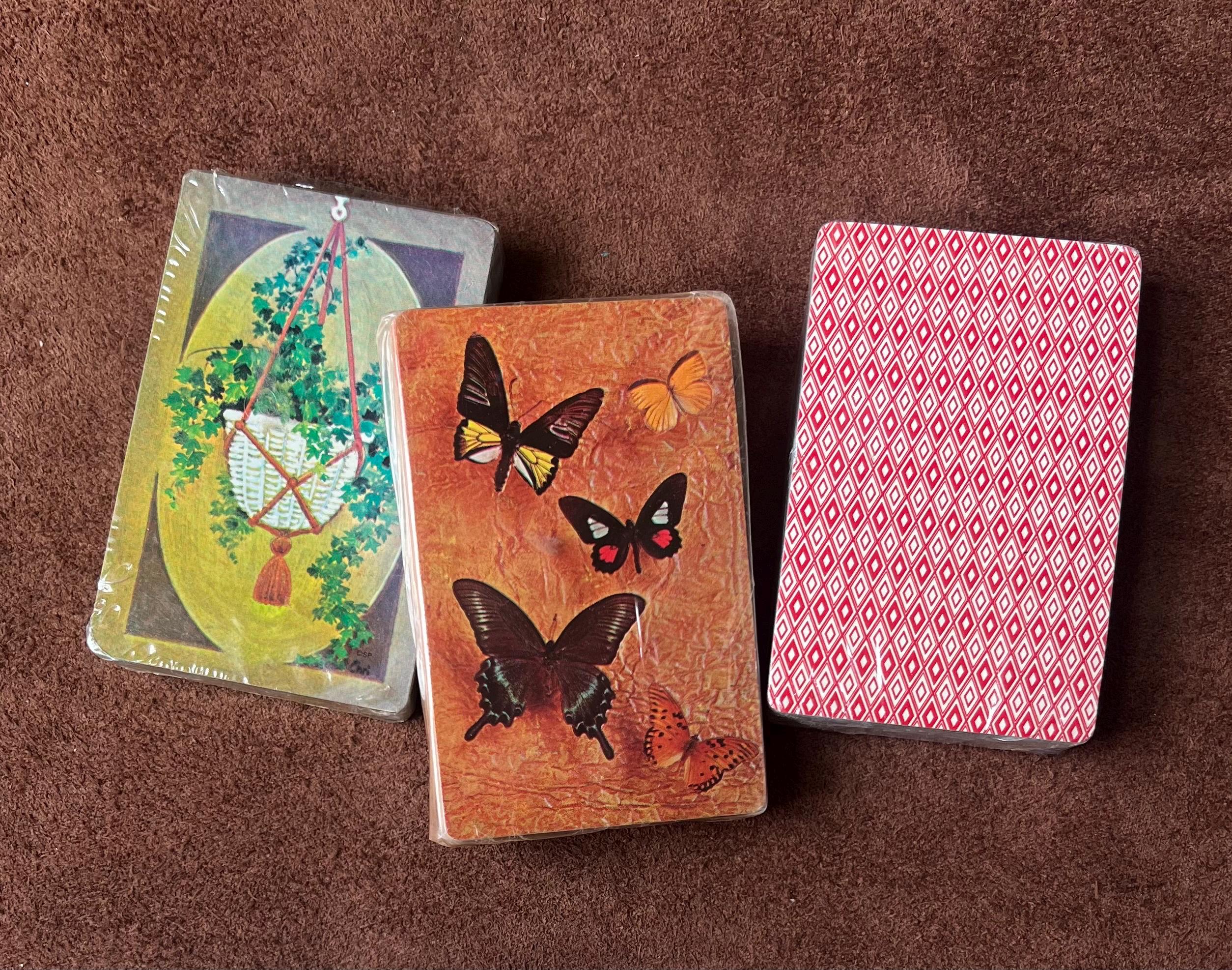 Cartes à jouer vintage enduit de plastique poussière d'étoiles nu vue