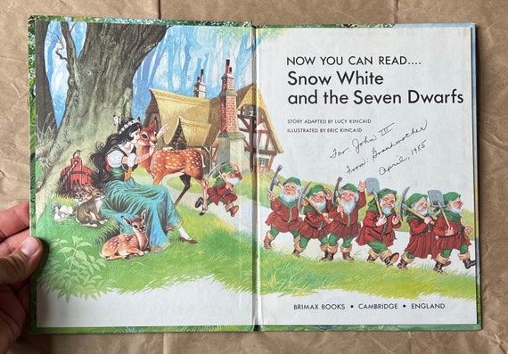 Snow White and the Seven Dwarfs - 70s 80s Childrens Book - Etsy