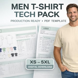 Op de afbeelding: Een man in een beige t-shirt en een blauwe jeans staat naast een technische verpakking voor t-shirts. De verpakking toont ontwerpschetsen en maattabellen. De tekst op de afbeelding luidt "MEN T-SHIRT TECH PACK" en "XS-5XL DIGITAL DOWNLOAD".