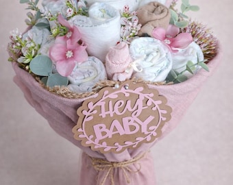 Windelstrauß zur Geburt – personalisiertes Babygeschenk | Alternative zur Windeltorte | Geschenk Babyparty & Taufe | Rosa | Pink