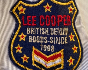 Mens Short Sleeve Shirt - Lee label -Striped blue white Cotton - British Denim vintage design label - Embroidered Patch to Sleeve - SIZE 2XL