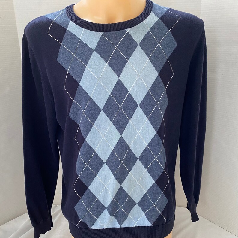 diamond design sweater
