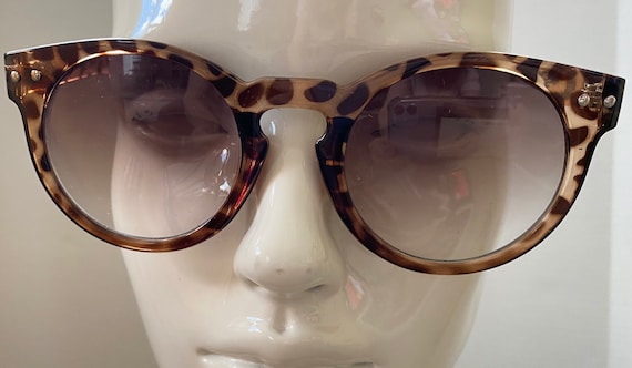 Tortoiseshell Sunglasses Round Lens -Retro Classi… - image 6