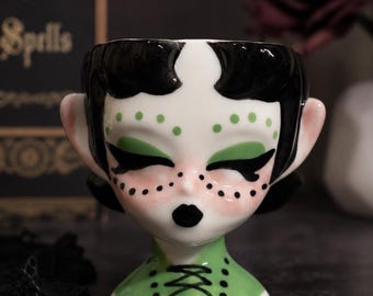 Taza gótica de cerámica de 100 ml con cara en 3D, taza gótica adorable y espeluznante, decoración Dark Academia, regalo de bruja, cerámica artística coleccionable, taza de cerámica de bruja de Halloween