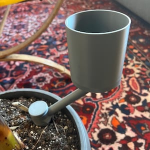 Rotating Add‑On Planter with Self‑Draining Funnel Arm – Space‑Saving Insert Pot for Large Planters – Grow More Plants in One Pot