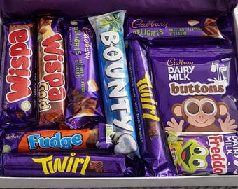 Cesto regalo di cioccolato / Confezione regalo di cioccolato: Cesto assortito Cadbury senza glutine, consegnato a domicilio (regalo di lusso per compleanno, festa del papà)