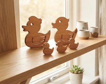 Pattern for cutting out a scene a family of ducks. Wood-cutting template. Bandsaw template. Template for a DIY gift project. Digital file.