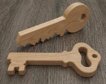 Llaveros de madera con forma de llave. Dos maquetas de llaves de madera. Plantillas para sierra de cinta. Plantilla para carpintería DIY.