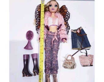 Mattel 1999 Barbie My Scene Masquerade Madness Barbie Butterfly Punk