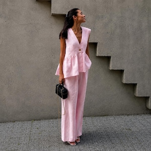 light pink dress pants outfit Pink Pants Outfit Work Dress Pants Outfit Pink High Waist Khakis  Professionally Pink Pants