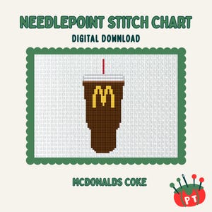 Pode incluir: Gráfico de ponto de cruz digital com uma imagem pixelizada de um copo de Coca-Cola do McDonald's. O copo castanho tem um logótipo "M" amarelo e uma palhinha vermelha. O desenho está sobre um fundo branco com uma borda verde ondulada. O texto diz "McDonalds Coke".