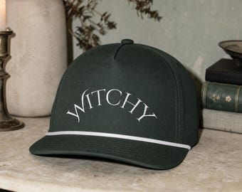 Hexen-Baseballkappe | Sonnengewaschene Seilkappe mit gestickter gotischer Schrift