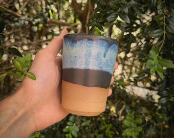 Taza de cerámica hecha a mano - Océano medianoche - 355 ml