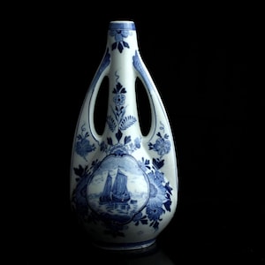 Wazon w kolorze niebieskim z Delftu z podwójnymi uchwytami - N. Delft - porcelana vintage - wys. 27,5 cm