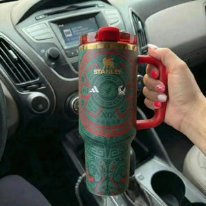 Vaso térmico Stanley de regalo para México, Adidas, de acero inoxidable, de 1.2 litros (40 oz), con asa. imagen 6