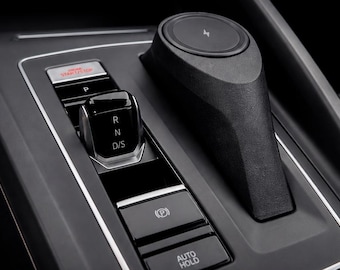 VW GOLF 8 Phone Holder With MagSafe