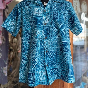 Authentic Hawaiian shirt • men’s aloha shirt • flamingos shirt • cotton shirt • button down shirt • luau shirt • Father’s Day • gift for him