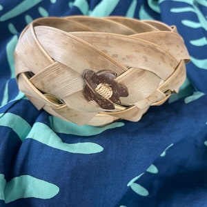 Cesta de hojas de coco hawaianas tejida a mano: cuenco redondo para servir