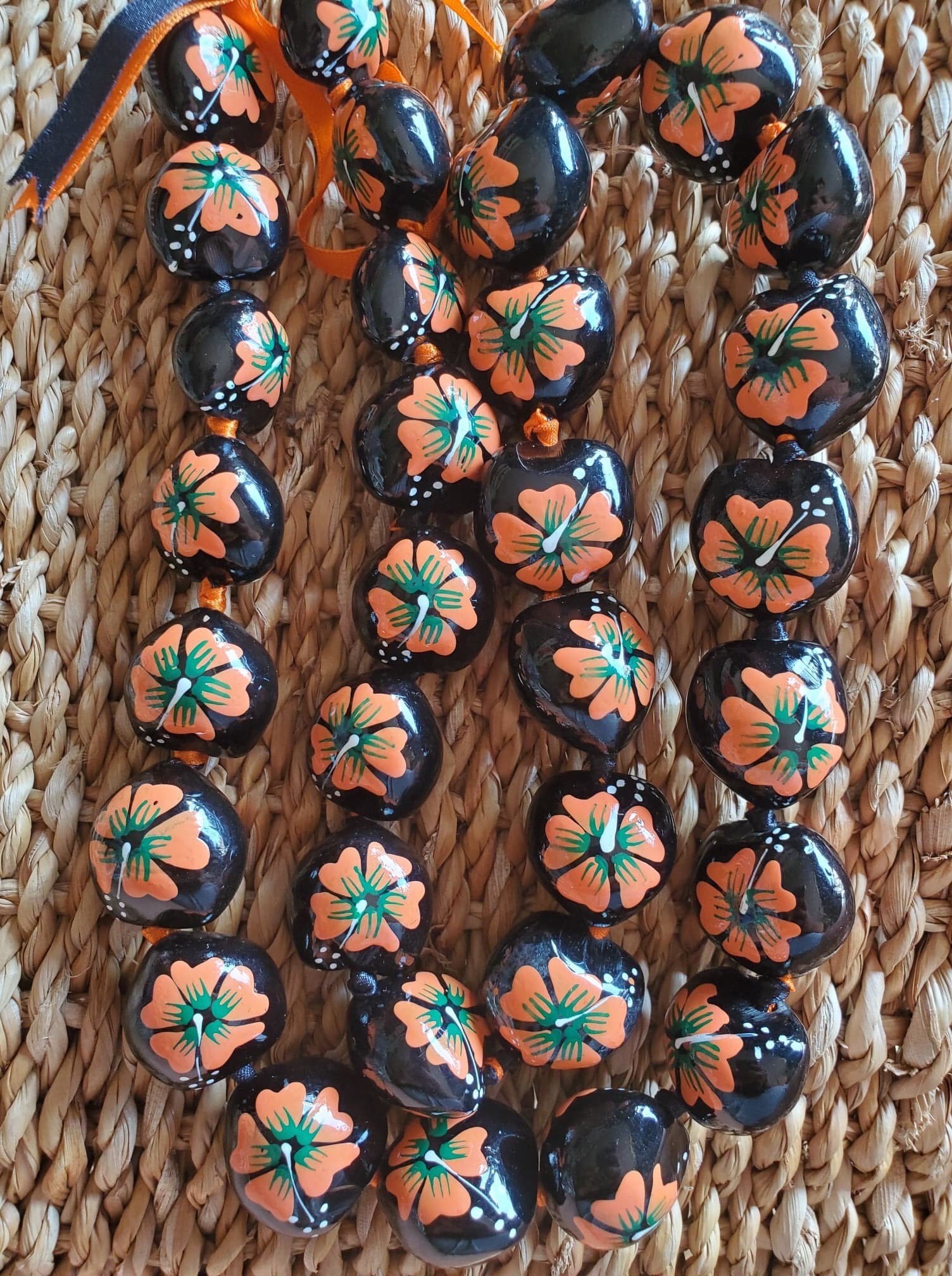 Handmade Kukui Nut Lei: Hawaiian Luau Party Necklace - Etsy