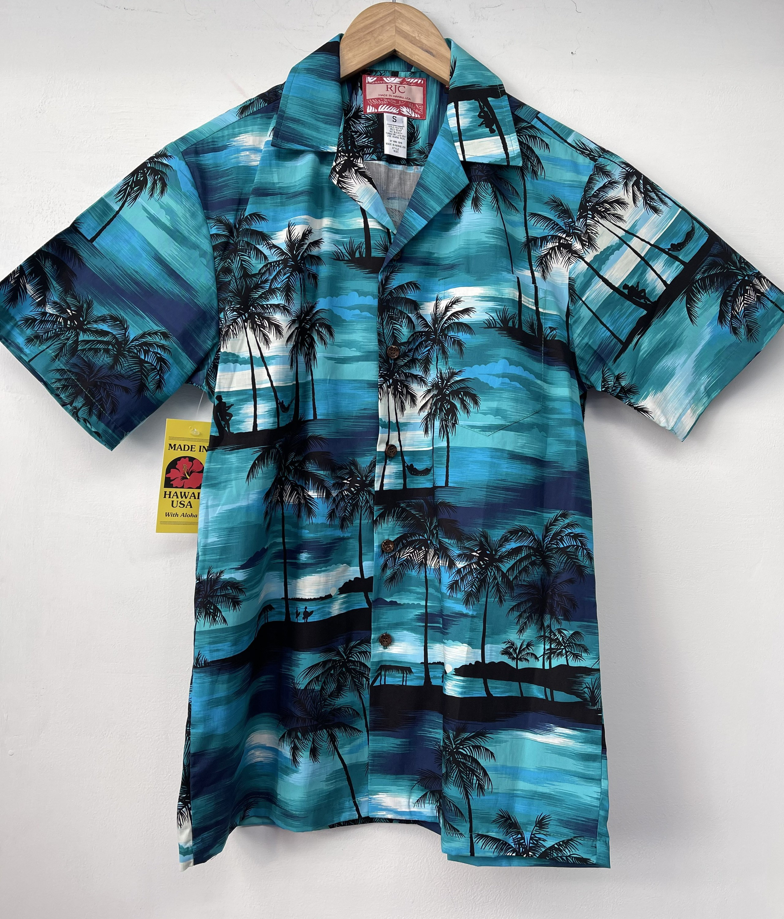 Authentic Hawaiian shirt • men’s aloha shirt • flamingos shirt • cotton shirt • button down shirt • luau shirt • Father’s Day • gift for him