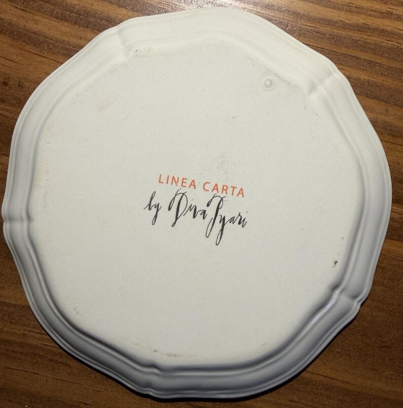 Anthropologie Linea Carta Dina Pyari Plato Canapé 'C' para Cactus Dare To Cuddle imagen 3