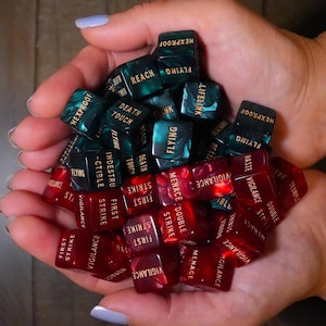 Keyword Dice for MTG! Red and Teal Marble Color Theme. Great Gift for Magic players. 16mm - 0.63 inches!