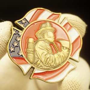 Amerikanskt brandmansutmaningsmynt – Amerikansk flagga, brandräddning, malteserkors och brandmansyxa, emblem, brandkår, presentsamlare (replika)