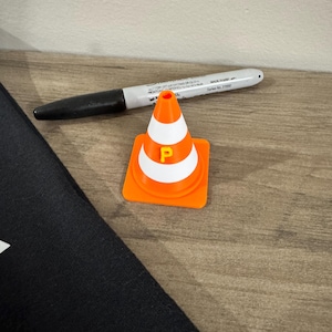 Hoist the Cone Pittsburgh Baseball Desk Decor | Mini Traffic Cone | Pirates Inspired Fan Gift 画像 3