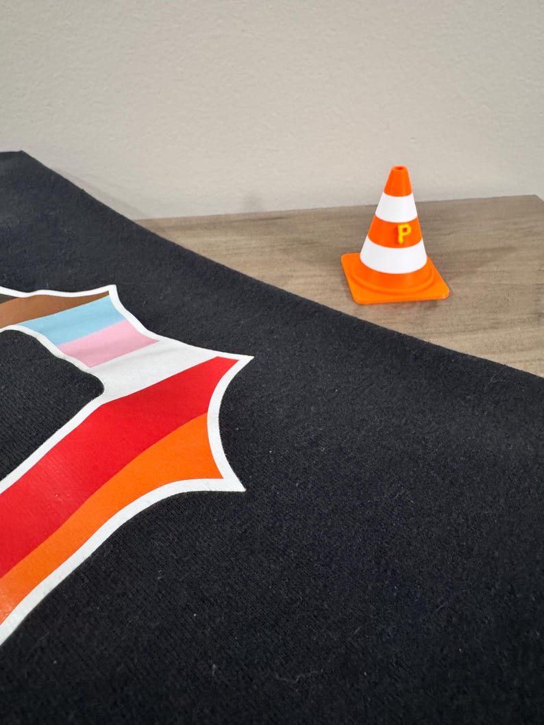 Hoist the Cone Pittsburgh Baseball Desk Decor | Mini Traffic Cone | Pirates Inspired Fan Gift 画像 2