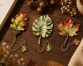 Metal Leaf Bookmark | Oak, Maple, Monstera Designs | Nature Inspired Reader Accessory
