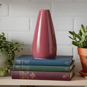 Material Good Little Shirley POD Vase Lauren Burman Color: Poppy EUC 6.5"