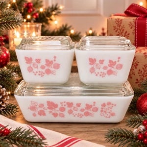 Pyrex リフリジレーター　M２個　Ｓ４個　グーズベリー Pyrex Pink Gooseberry Refrigerator Set - Etsy