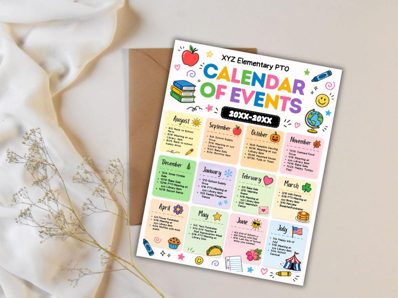Pu&ograve; includere: Un calendario colorato degli eventi per XYZ Elementary PTO, con un layout a griglia con elenchi di eventi mensili da agosto a luglio. Il calendario include illustrazioni di una mela, libri e un mappamondo.