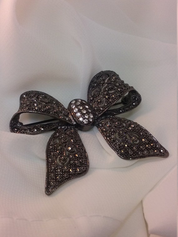 Rhinestone Brooch, Vintage Bow. - image 1