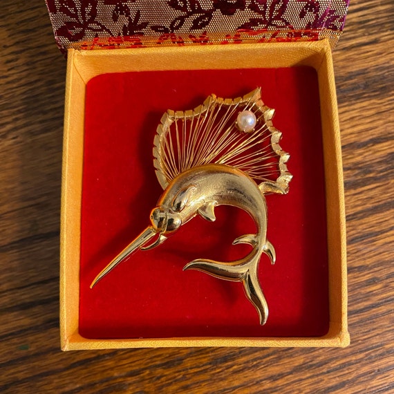 Sailfish brooch with real pearl. Brooks. 1960's - image 1