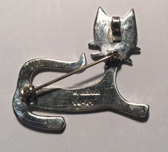 Cat pin with pendant bail. Sterling silver and tu… - image 2