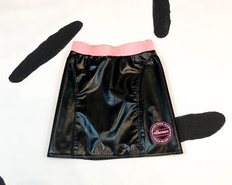 80s / 90s Ellesse Wet Look Black Mini Skirt with Baby Pink Details / Pastel Pink / Dance Academy / Patent / Pleather / 1980s / Party /
