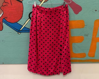 80s / 90s Pink and Black Polka Dot Pencil Skirt / Beads / Front Slit / Rayon / 28 Waist / Minnie / Barbie Pink / Executive / New Wave / M