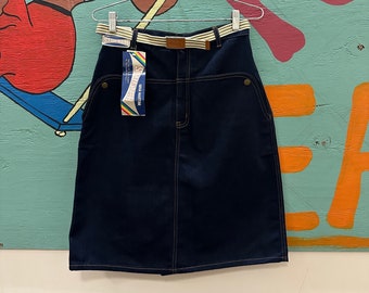 1980s Nina Martini deadstock dark wash denim pencil skirt with snap flap bib pockets / avant garde / deconstructed/ pockets / 30” waist / M