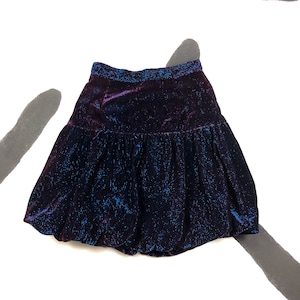 90s Contempo Casuals Lurex Color Shift Bubble Skirt / Iridescent / Blue and Purple / Colorshift / Fuzzy / Eyelash / Face Tag / Tulle / 80s /