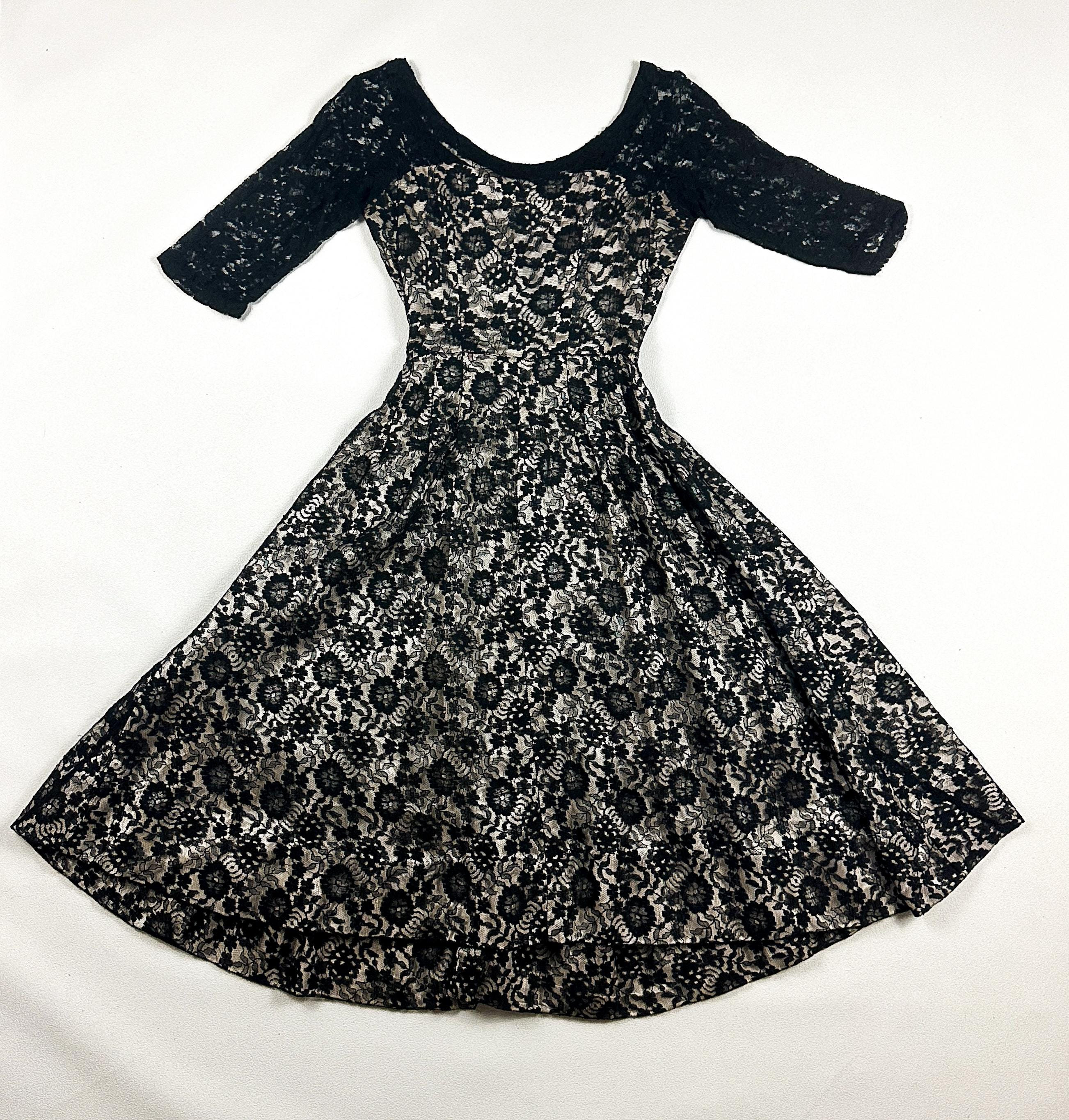 1950s Black Lace Illusion Cocktail Dress / Sheer Lace / Nude Lining /  Sweatheart Bust / XS / 24 Waist / Fit and Flare / New Look / Overlay - Etsy