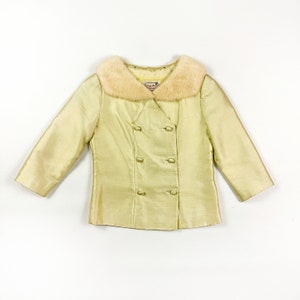 1960er Seidenjacke mit Fellkragen / Mod / Skulptural / Frühstück bei Tiffanys / Irisierend / S M