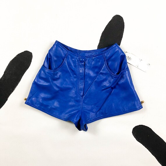 يحدد بدقة جلسة إثم blue leather shorts 