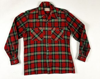 1940s Airman Sportswear Red and Green Plaid Wool Shirt / Loop Collar / Military / 40s / Menswear / Warm / Small / Medium / Holidays