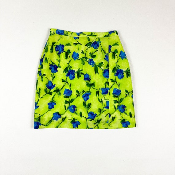 1990s Neon Green and Blue Rose Print Mini Skirt /… - image 1