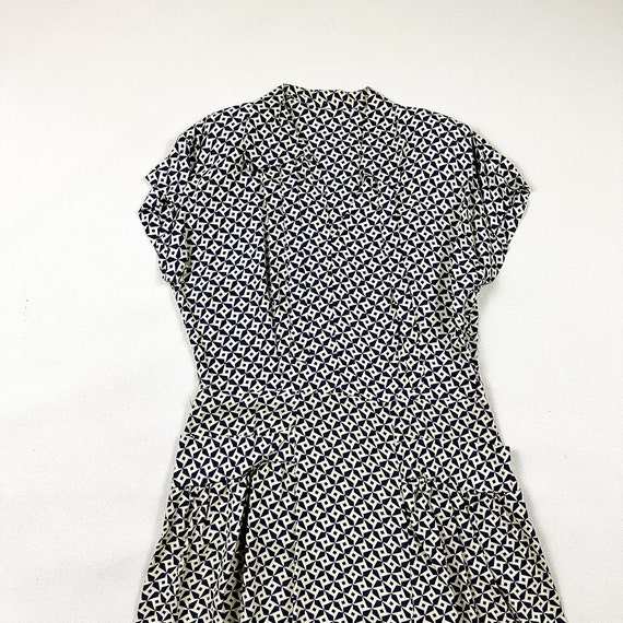 1940s Blue and White Star Print Cold Rayon Day Dr… - image 6