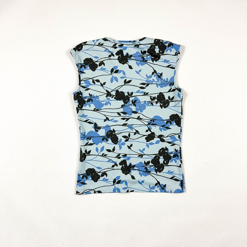 90s / Y2k The Limited Blue and Black Leaf / Tree Print Shirt / Cap Sleeves / Tank Top / Op Art / 00s / Medium / Vine / V Neck / Cyber / M image 3