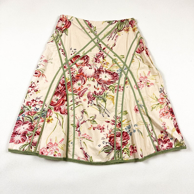 y2k Beige Floral Ribbon Midi Skirt / Sage / Tan / Green / Neutrals / Romantic / Small / 28 Waist / Mid Length/ Knee Length / Carrie / 00s image 2