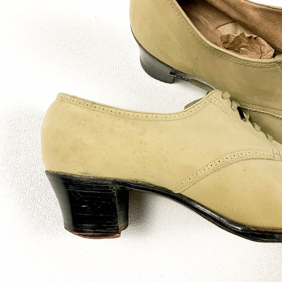 1940s Light Green / Tan Booties / Shoe Boots / Cu… - image 5